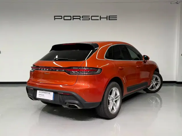 Porsche Macan — Фото автомобиля 4