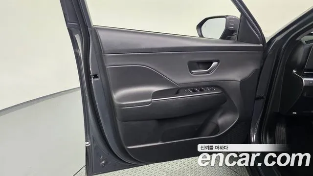 Hyundai Kona SX2 — Фото автомобиля 13