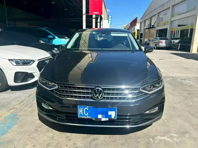Volkswagen Magotan — Фото автомобиля 2