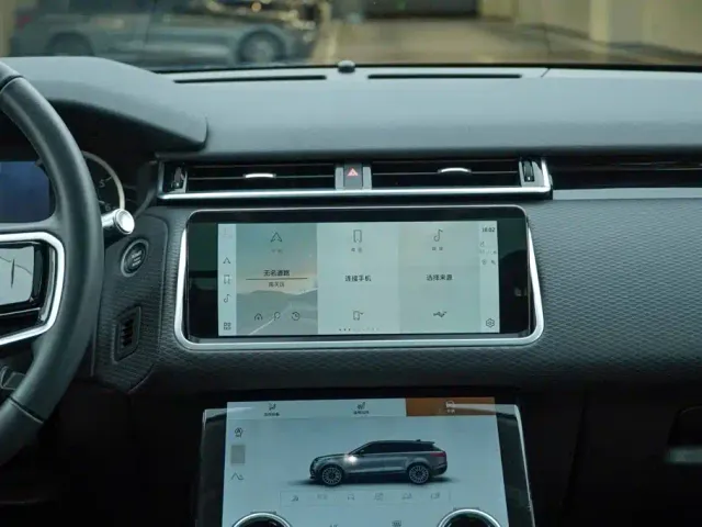 Land Rover Range Rover Velar — Фото автомобиля 17