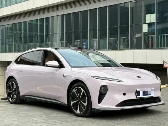 Nio ET5 Touring — Фото автомобиля 3