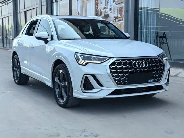 Audi Q3 — Фото автомобиля 3