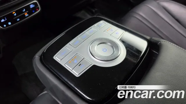 Genesis G80 RG3 — Фото автомобиля 21