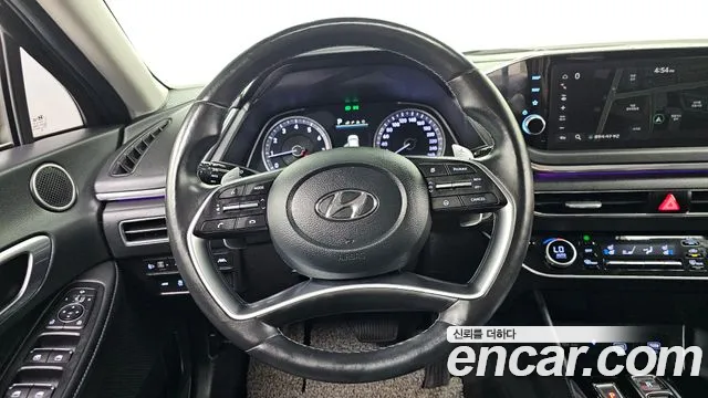 Hyundai Sonata Sonata (DN8) 2.0 LPG(Для проката) — Фото автомобиля 13