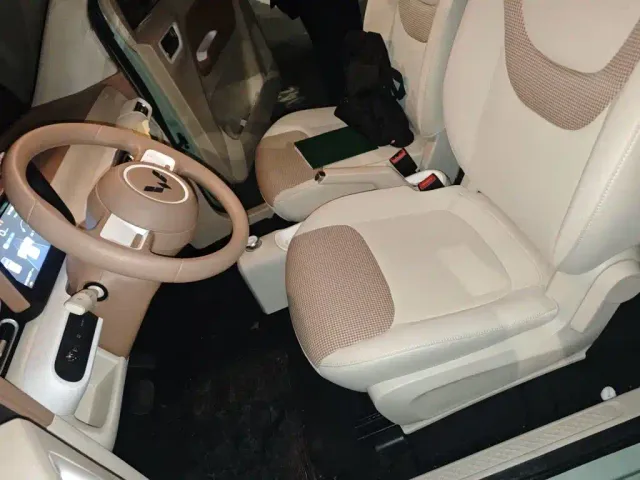 Wuling Hongguang Mini EV — Фото автомобиля 16