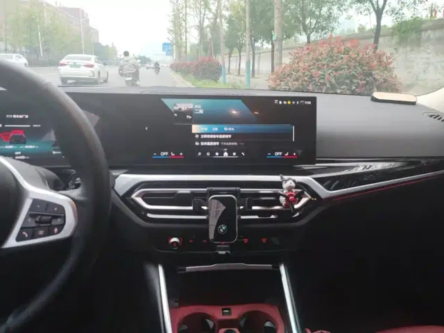 BMW i3 — Фото автомобиля 13