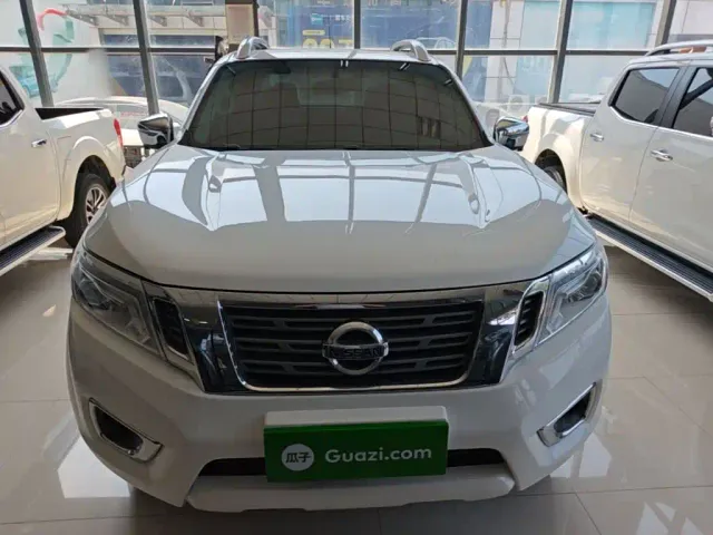 Nissan Navara — Фото автомобиля 2