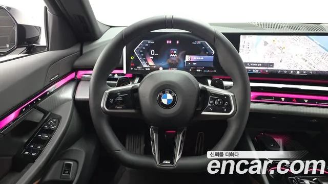 BMW 5-Series 5 серия (G60) 530i xDrive M Sport — Фото автомобиля 12