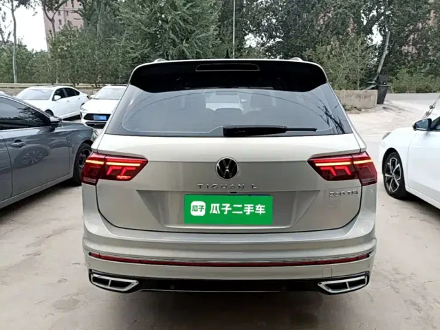 Volkswagen Tiguan L — Фото автомобиля 5