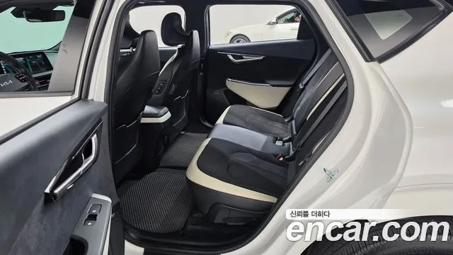 Kia EV6 — Фото автомобиля 17