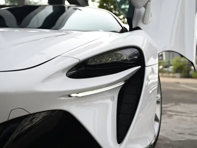 McLaren Artura — Фото автомобиля 17