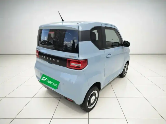 Wuling Hongguang Mini EV — Фото автомобиля 6