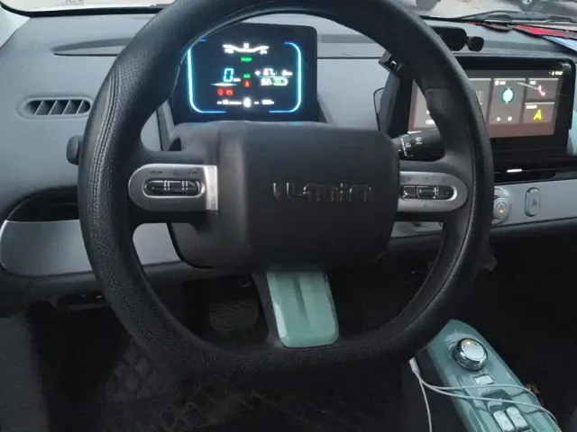 Changan Lumin — Фото автомобиля 15