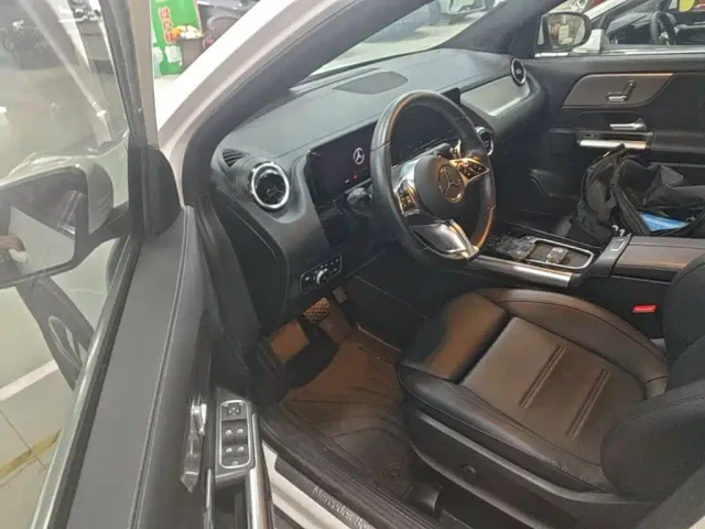 Mercedes-Benz GLA-Class — Фото автомобиля 15