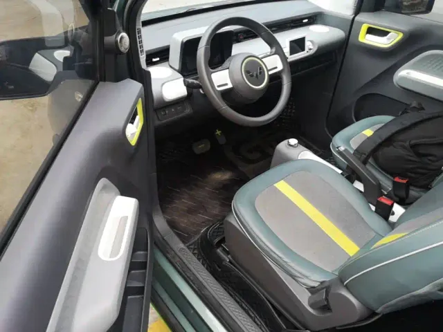 Wuling Hongguang Mini EV — Фото автомобиля 15