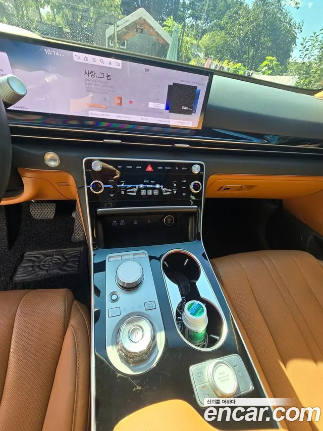 Genesis GV80 — Фото автомобиля 12