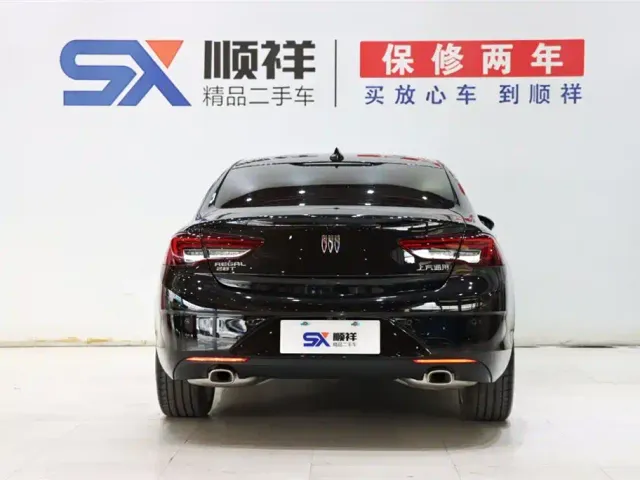 Buick Regal — Фото автомобиля 5