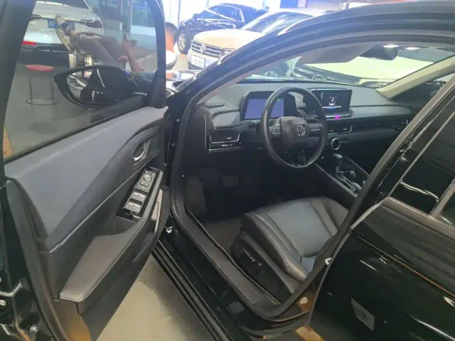 Honda Inspire — Фото автомобиля 15