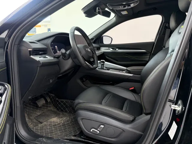 Geely Xingrui — Фото автомобиля 4
