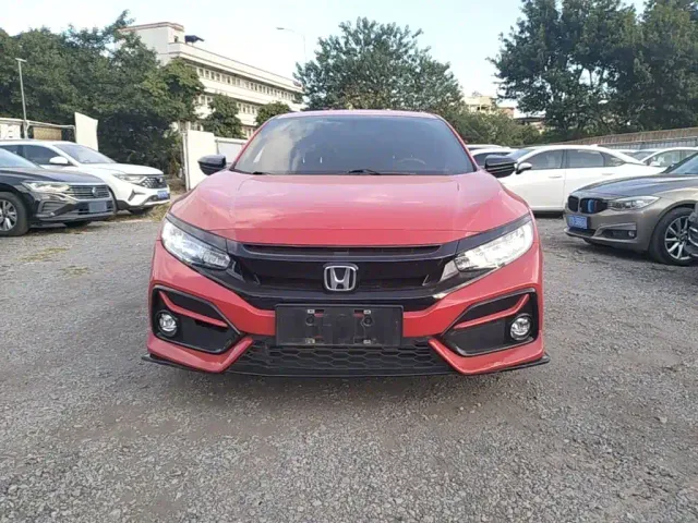 Honda Civic — Фото автомобиля 2