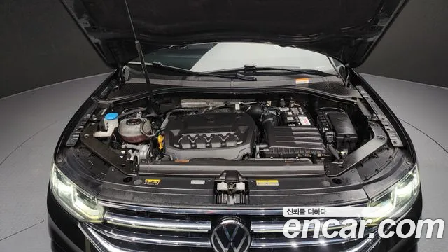 Volkswagen Tiguan — Фото автомобиля 6