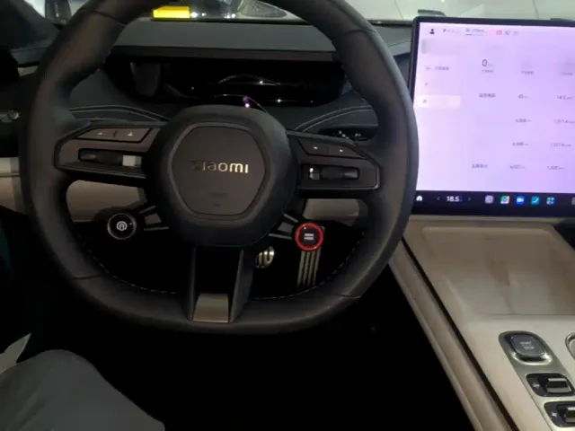 Xiaomi SU7 — Фото автомобиля 9