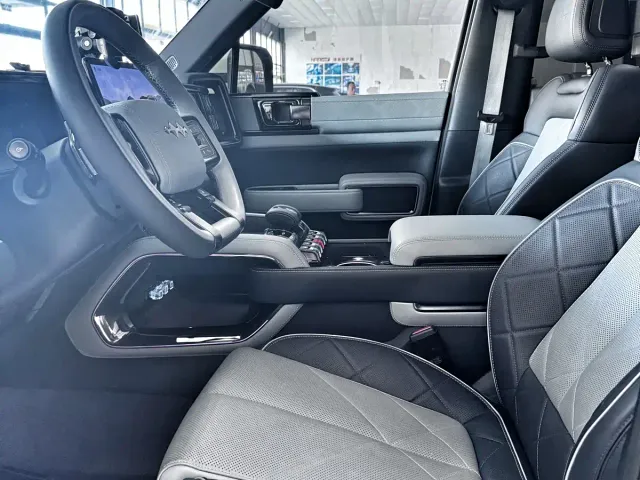 BYD FangChengBao Leopard 5 — Фото автомобиля 7