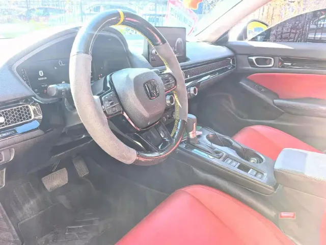 Honda Civic — Фото автомобиля 3