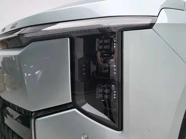 Maxus Dajia 7 — Фото автомобиля 7