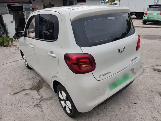 Wuling Hongguang Mini EV — Фото автомобиля 4