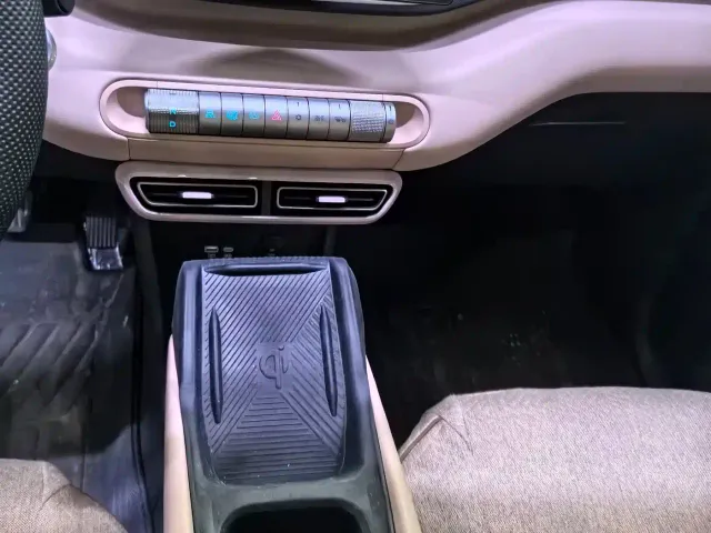 BYD Seagull — Фото автомобиля 9