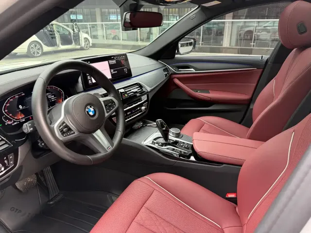 BMW BMW 5 Series 2022 530Li xDrive M Sport Package — Фото автомобиля 8