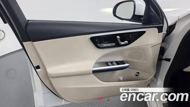 Mercedes-Benz C-Class — Фото автомобиля 22