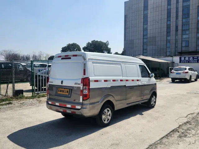 Jinbei New Hiace X30L — Фото автомобиля 5