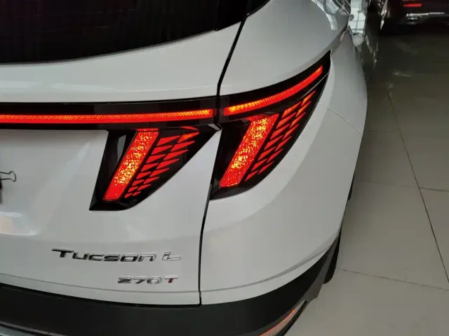 Hyundai Tucson — Фото автомобиля 7