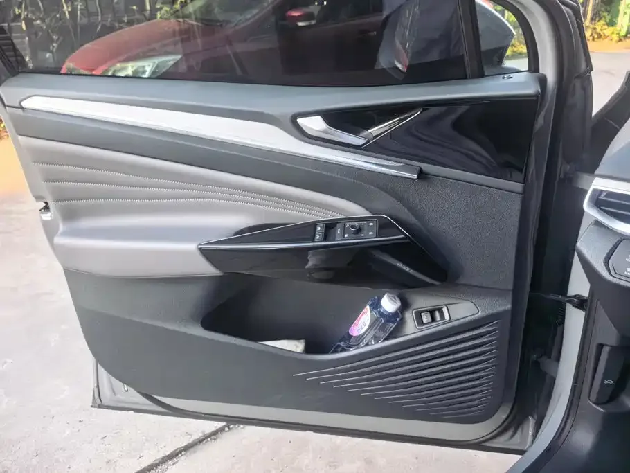 Volkswagen ID.4 CROZZ 2022 Long Range Lite PRO Edition — Фото автомобиля 7
