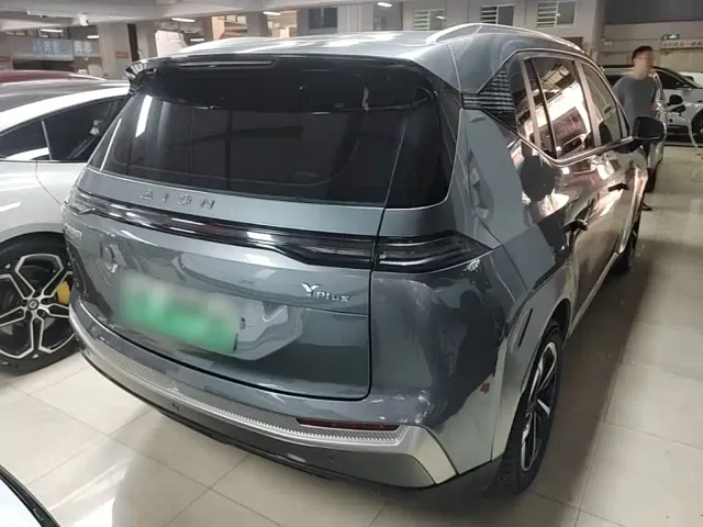 GAC Aion Y — Фото автомобиля 6