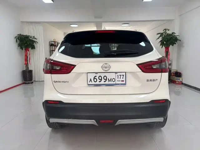 Nissan Qashqai — Фото автомобиля 15