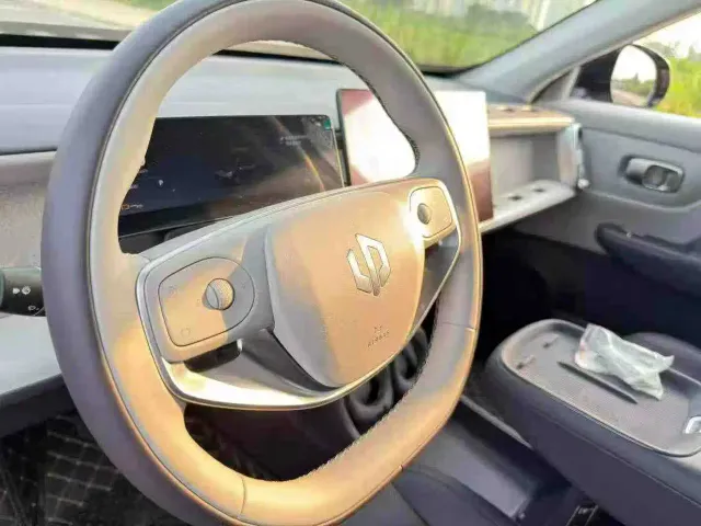 Leapmotor B10 — Фото автомобиля 6