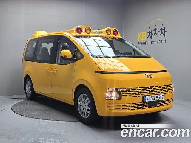 Фотография автомобиля — Hyundai Staria
