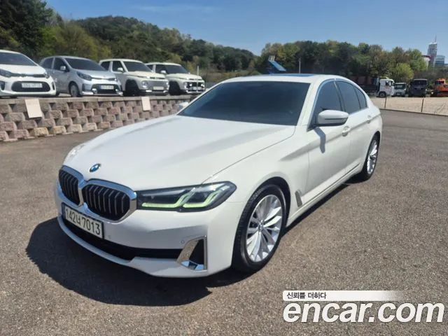 BMW 5-Series — Фото автомобиля 2