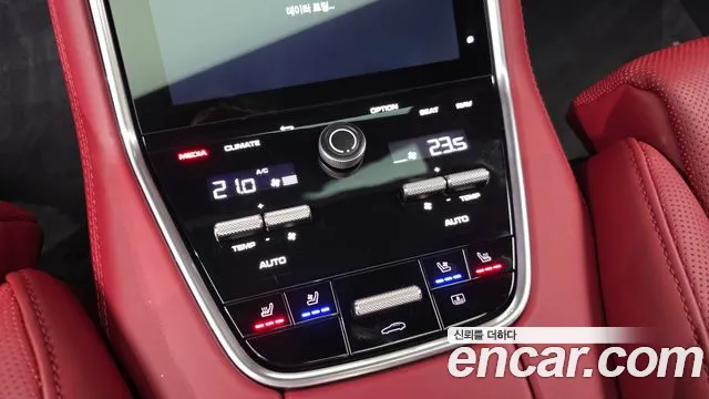 Porsche Panamera — Фото автомобиля 17