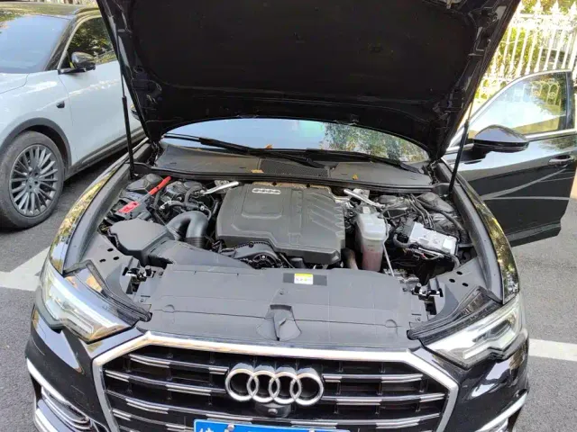 Audi A6L — Фото автомобиля 10