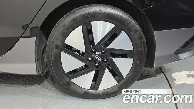 Hyundai Ioniq 6 — Фото автомобиля 6