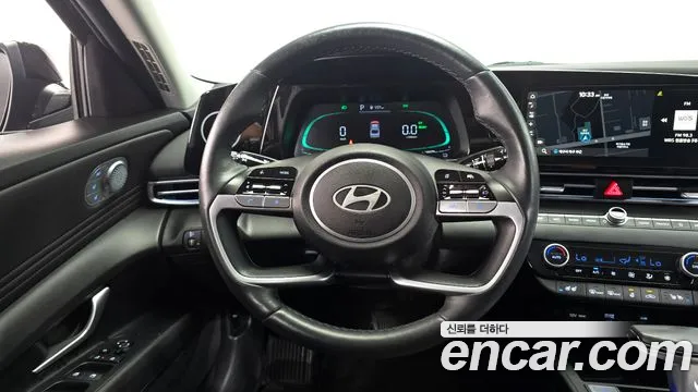 Hyundai Avante CN7 — Фото автомобиля 12