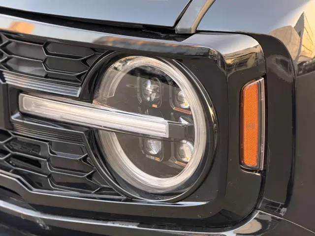 Ford Bronco — Фото автомобиля 19