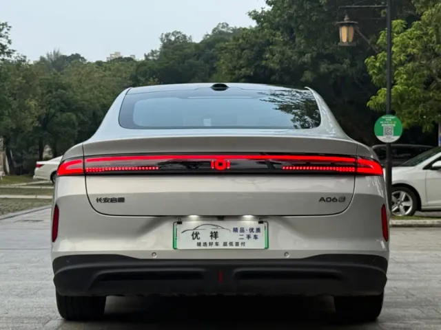 Changan Qiyuan A06 — Фото автомобиля 17