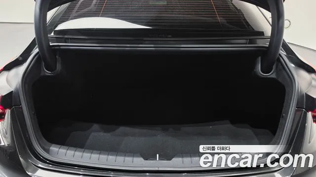 Kia K8 Hybrid — Фото автомобиля 24