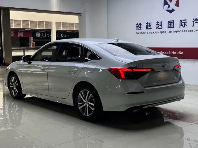 Honda Civic — Фото автомобиля 17