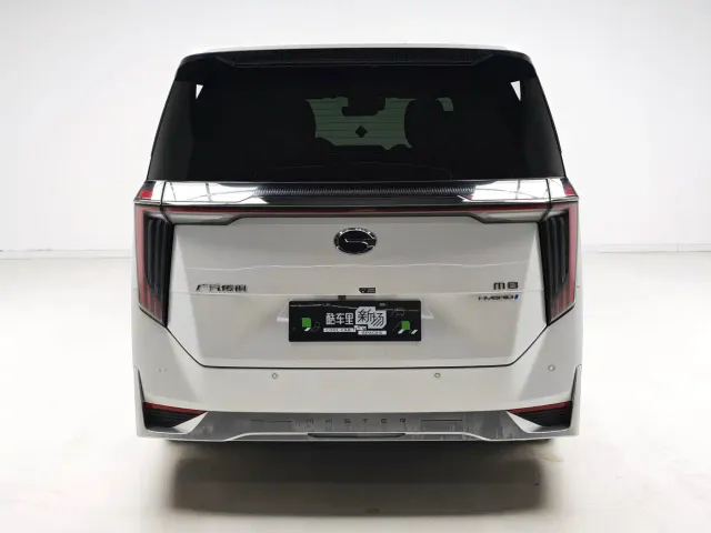 GAC Trumpchi M8 — Фото автомобиля 5